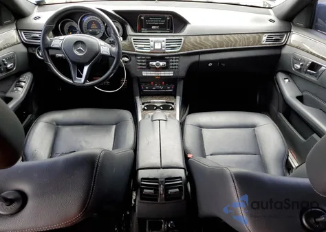 2015 Mercedes-Benz E 350 z USA, uszkodzony, nr VIN WDDHF5KB4FB111425